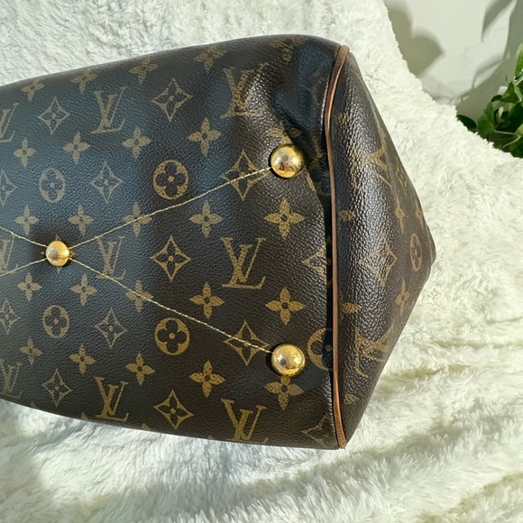 Louis Vuitton Tivoli GM Dark Brown Monogram Shoulder Bag - Picture 9 of 11